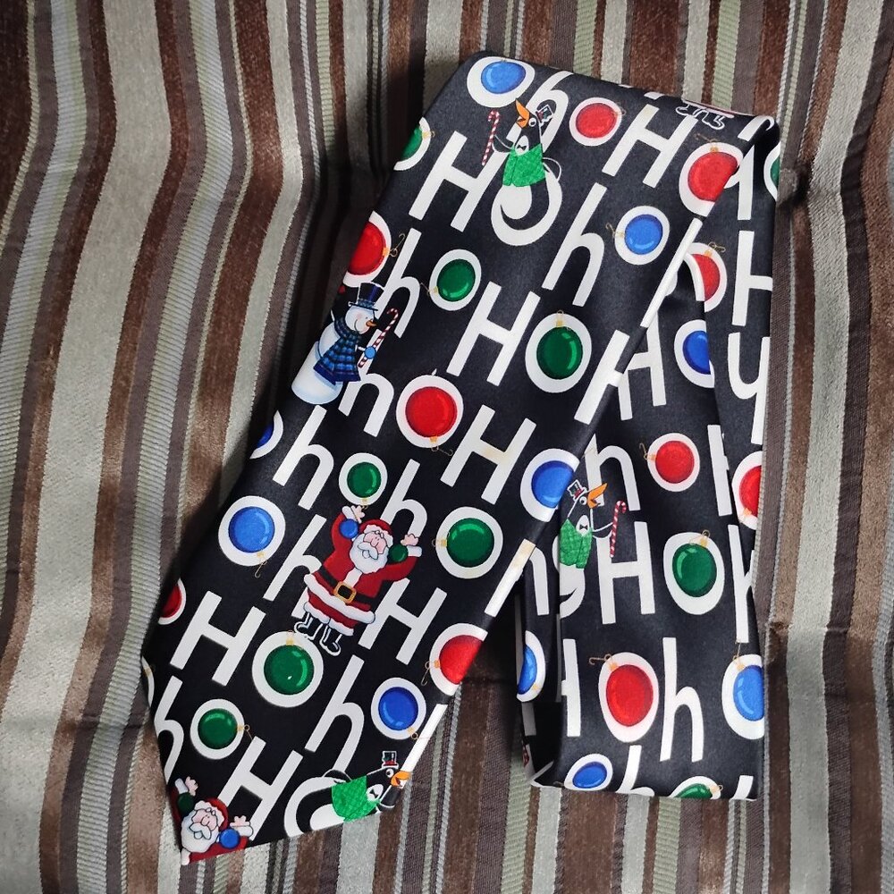 ❤️YULE TIE GREETINGS HALLMARK Here Comes Santa HO HO HO Christmas Necktie Tie